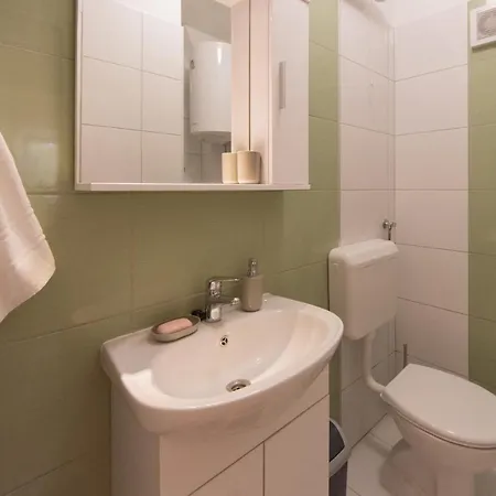 Piccola Pineta Apartament Pula