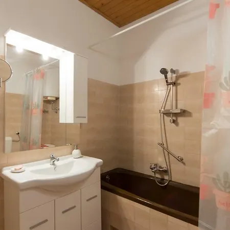 Piccola Pineta Lägenhet *