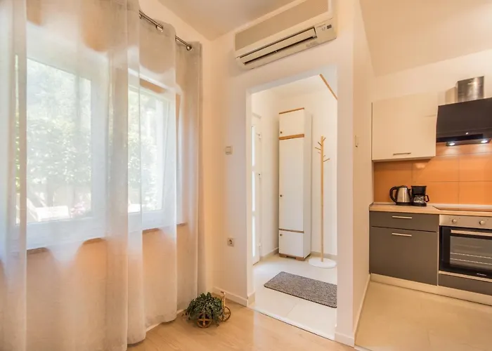 Piccola Pineta 아파트 *