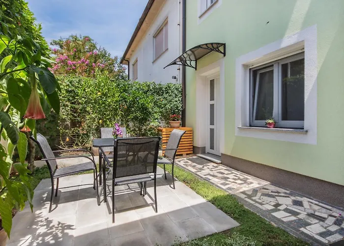 Piccola Pineta Apartman Pula