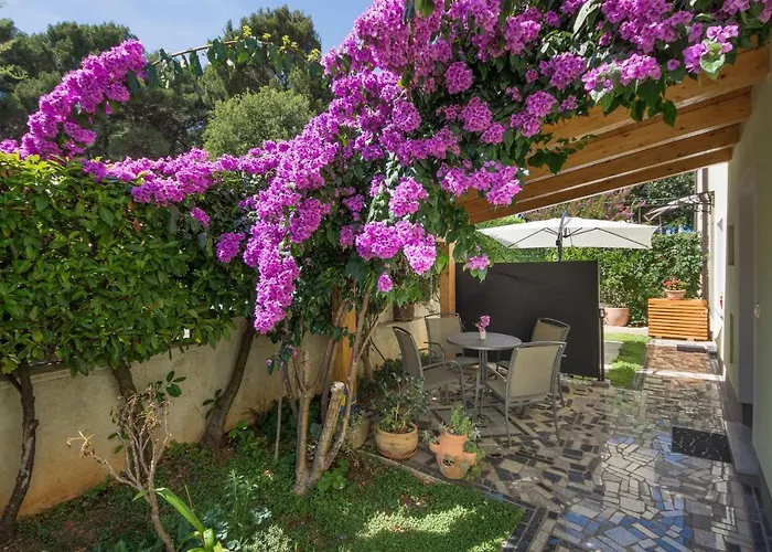 Piccola Pineta 풀라