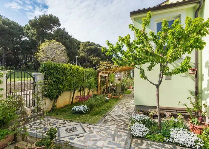 Piccola Pineta 아파트 *