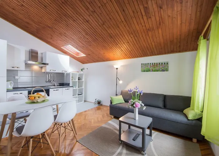 Piccola Pineta 풀라